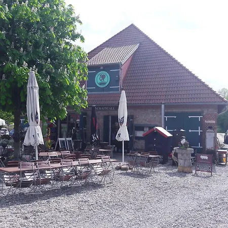 Semesterbostad Ferienhausidylle Mit Motorboot Am